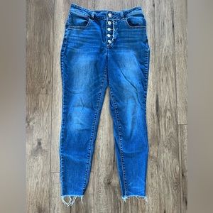 Maurice’s high rise button fly skinny jeans size Medium Short